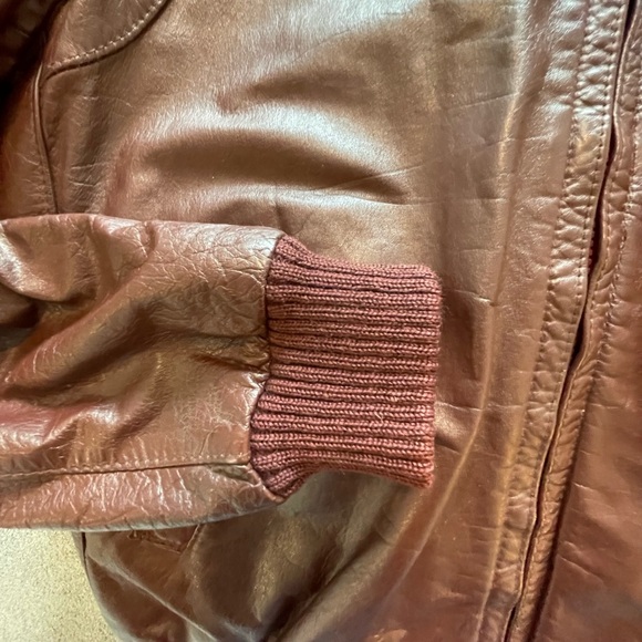 Women’s Etienne Aigner  Vintage Full -Grain Leather  Jacket, M - Picture 7 of 14